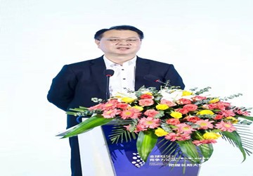 北京福建企业总商会执行会长施锦珊企业单位鑫桥联合融资租赁有限公司荣获“基础设施创新融资模式特别贡献奖”