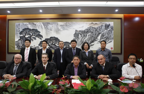 与世界对接，引领商业潮流  ——欧洲新丝绸之路，中欧贸易平台项目洽谈会在宁德商会召开