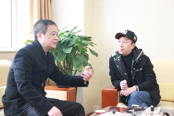 央视知名主持人陈伟鸿拜访总商会陈春玖会长