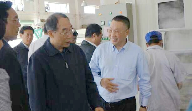 省委书记尤权考察总商会常务副会长陈昌道单位